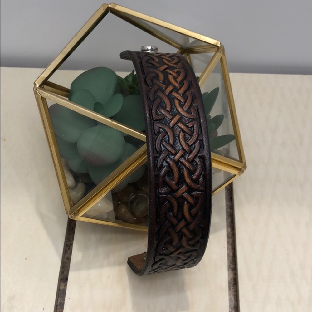 Celtic Unisex leather bracelet/cuff